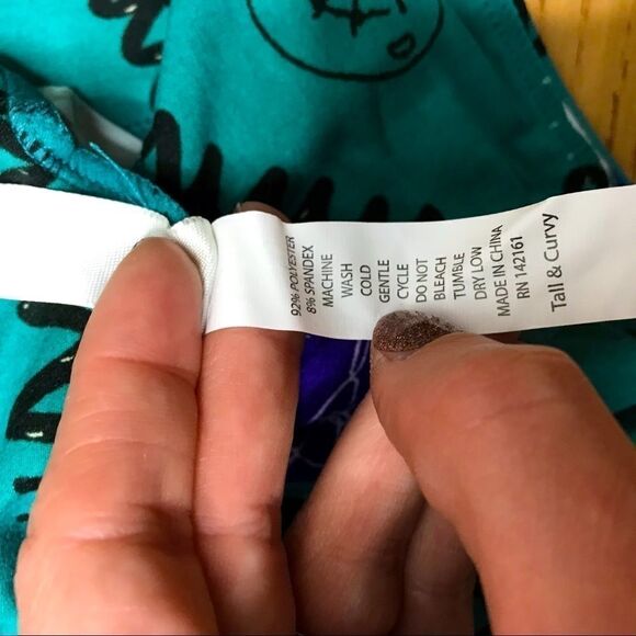 NWT LuLaRoe Leggings Tall & Curvy (Plus Size) - Picture 2 of 4